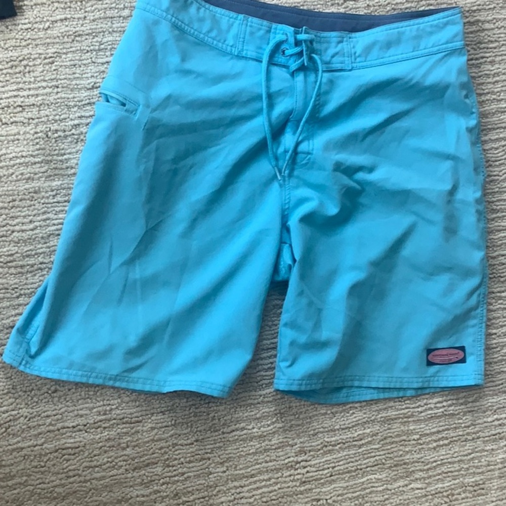 Vineyard Vines Men’s board shorts